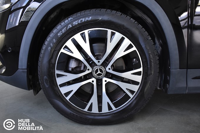 MERCEDES-BENZ GLA 200 d Automatic Progressive Advanced